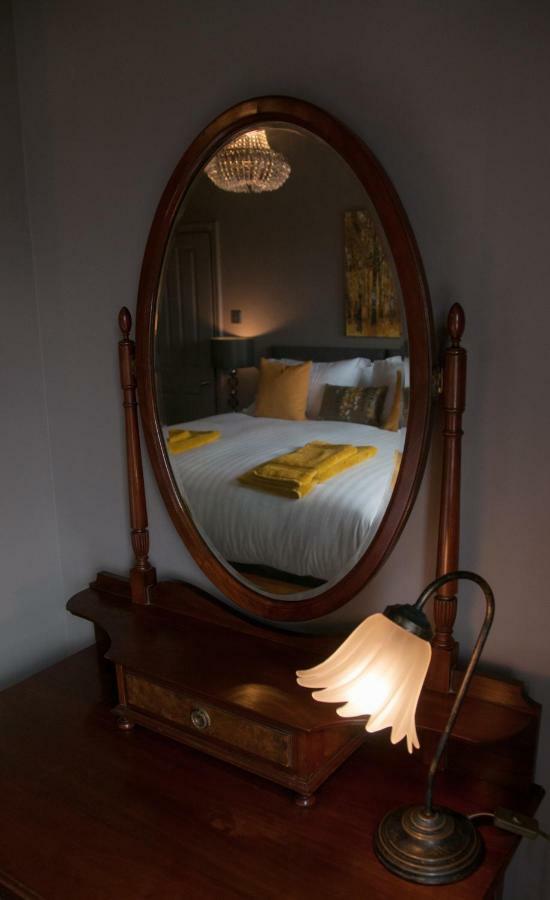 Aldersyde Bed & Breakfast Робин-Худс-Бей Экстерьер фото