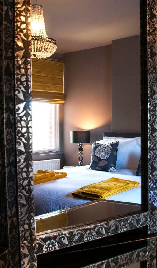 Aldersyde Bed & Breakfast Робин-Худс-Бей Экстерьер фото